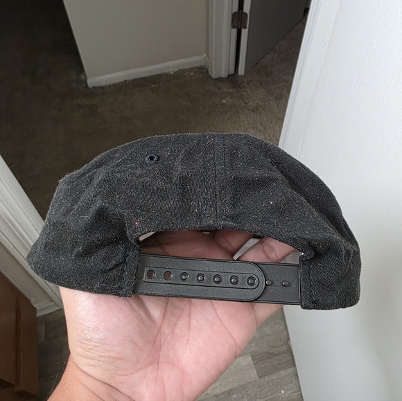 Cincinnati Reds - Picture 2 of 4